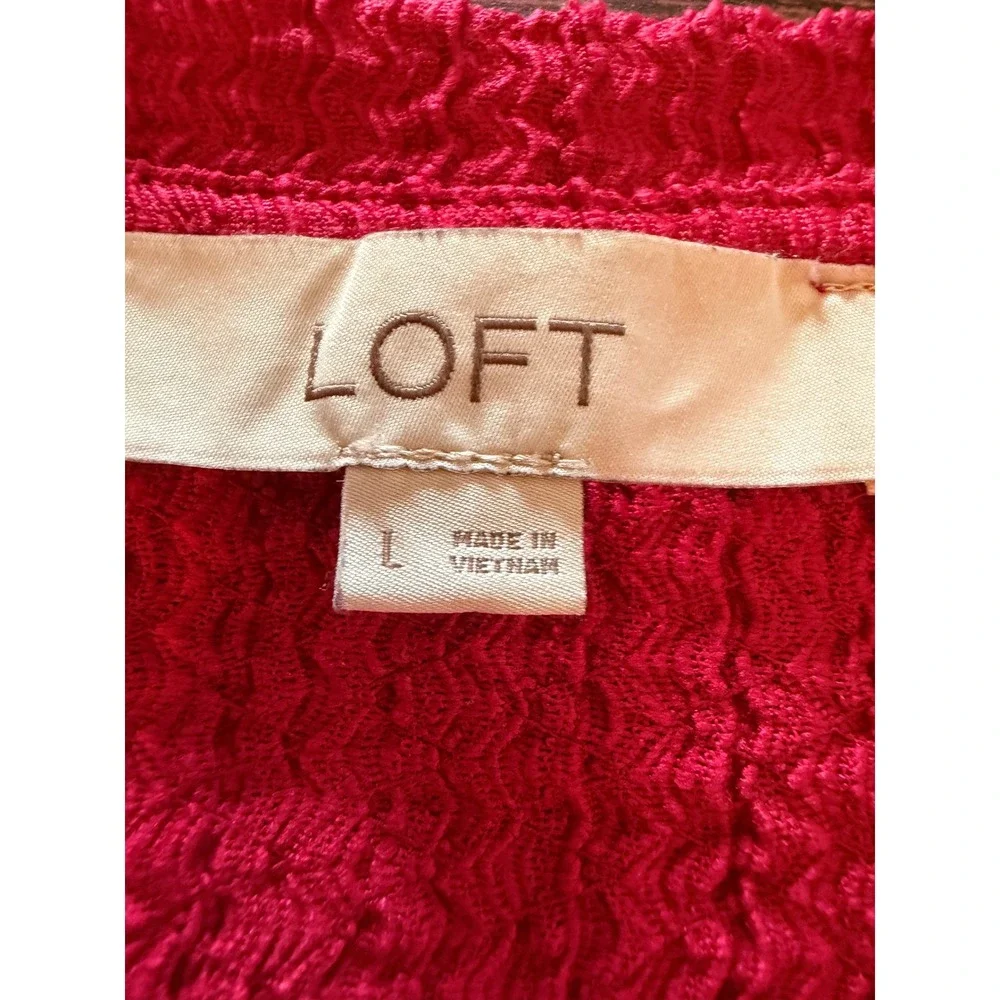 LOFT Red Textured V-Neck Top Ruched Puff Sleeve Blouse